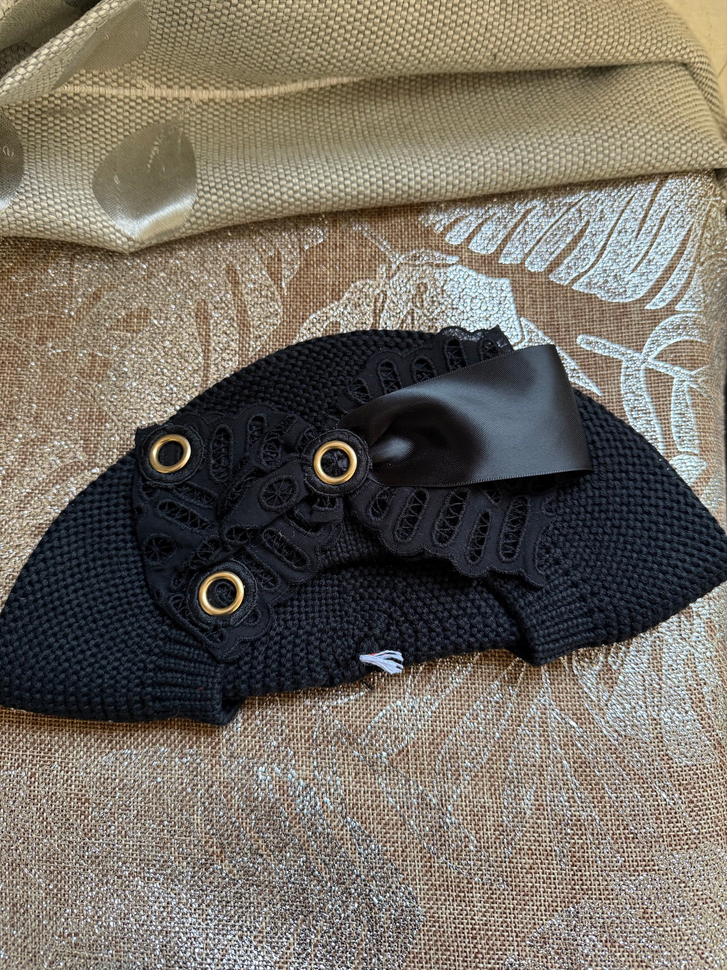 BERET NOIR RM6