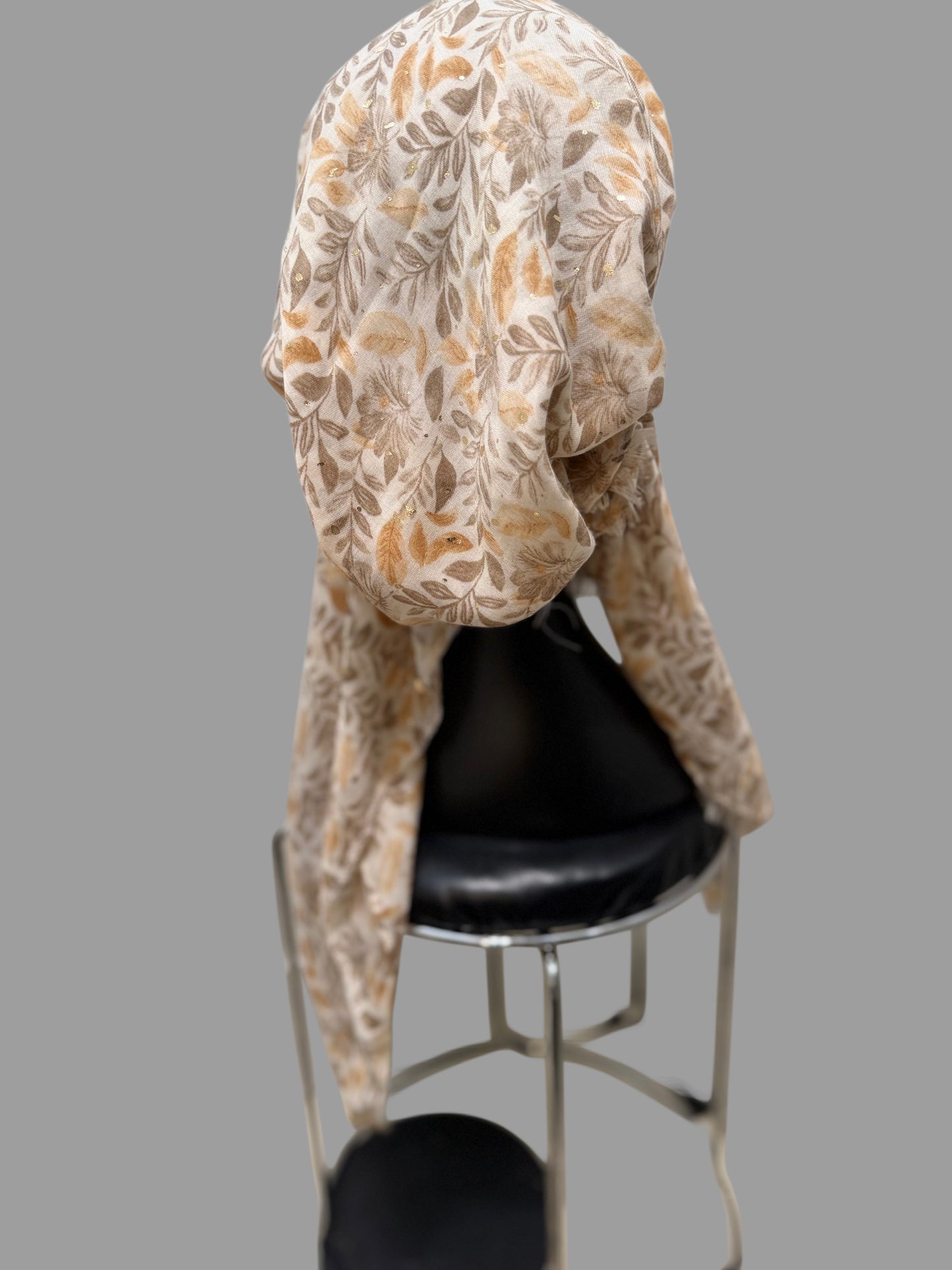 Foulard Pré-noué Beige Feuillage Doré