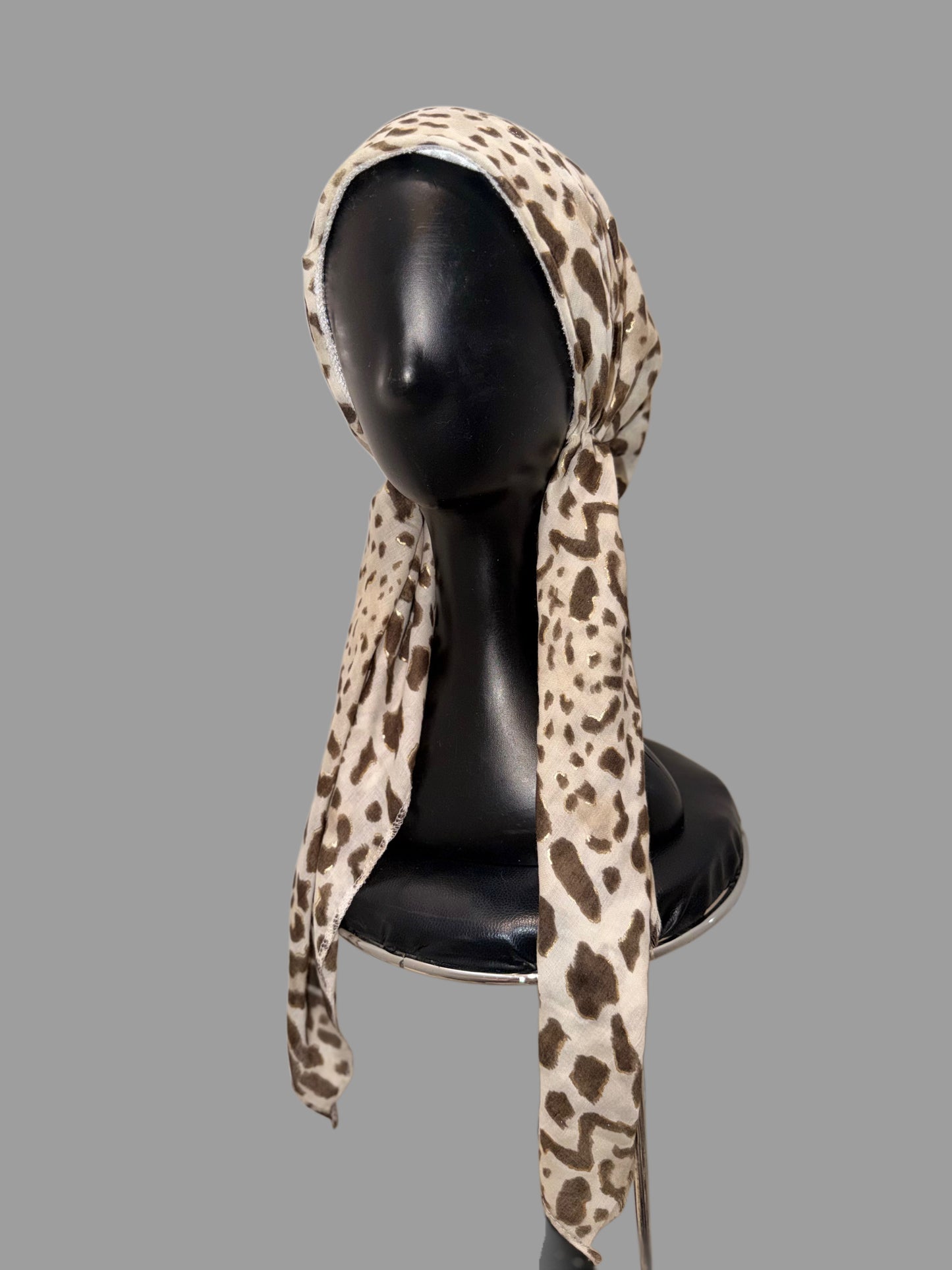 Foulard pré-noué beige léopard