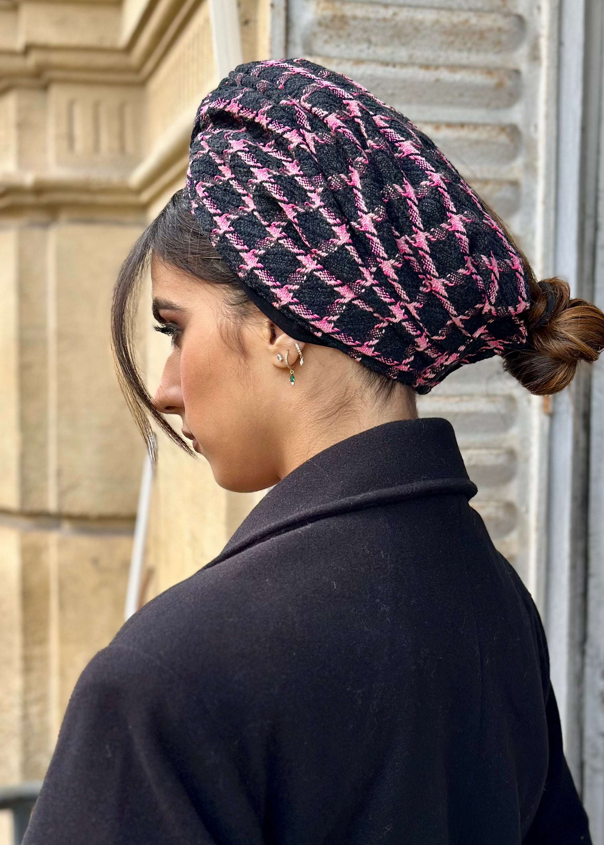 Turban tweed Carreau Noir et Rose