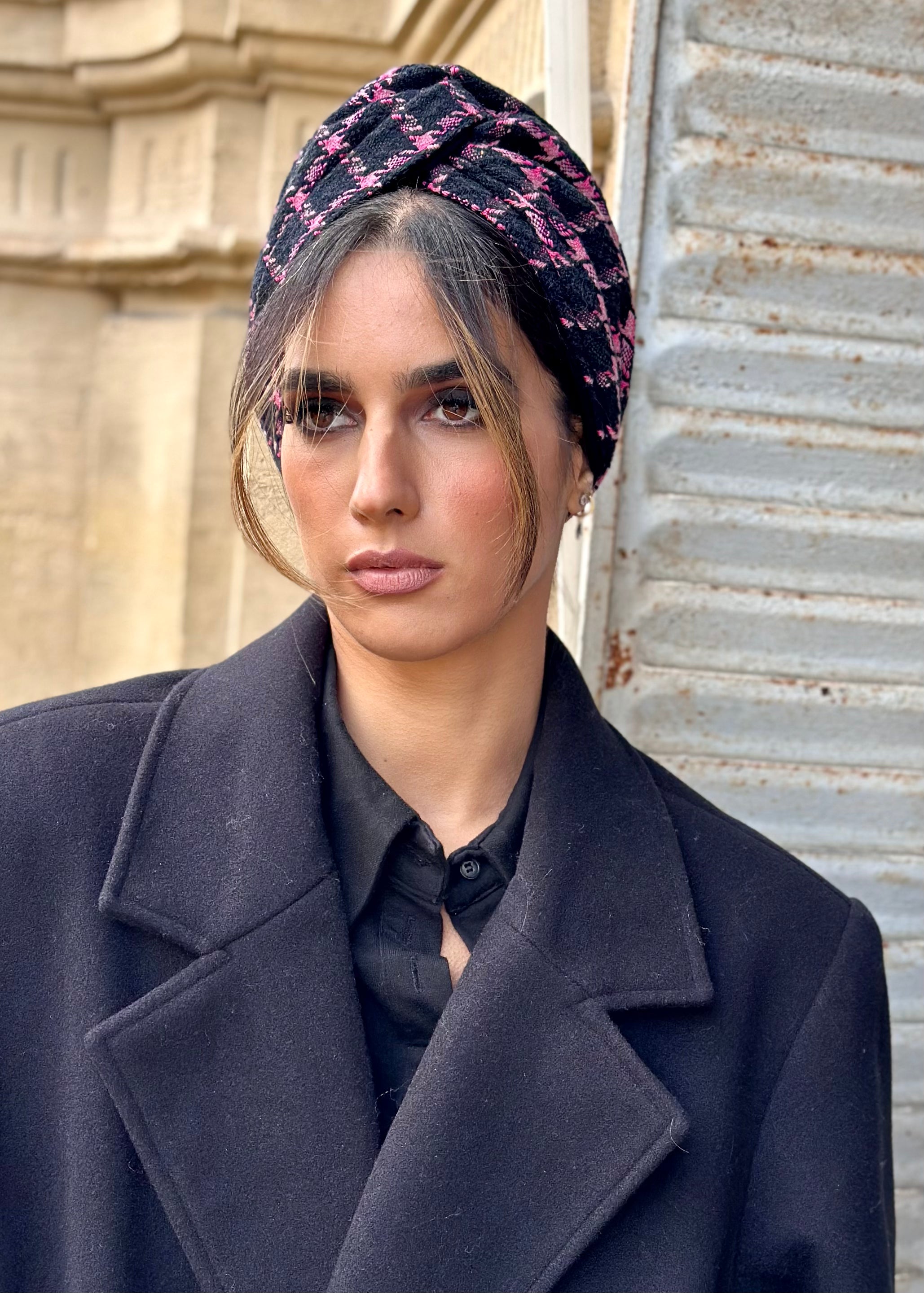 Turban tweed Carreau Noir et Rose