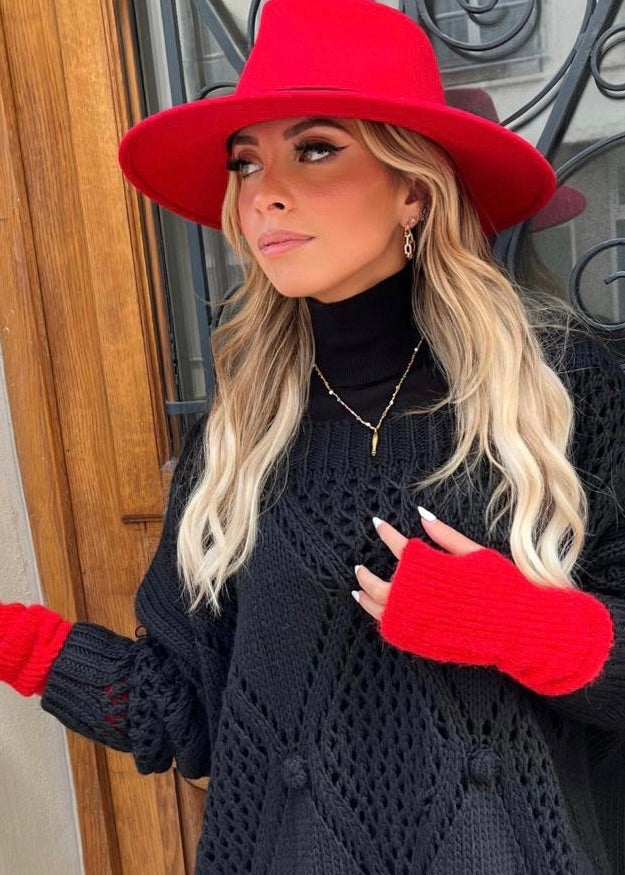 Chapeau Rouge et Noir