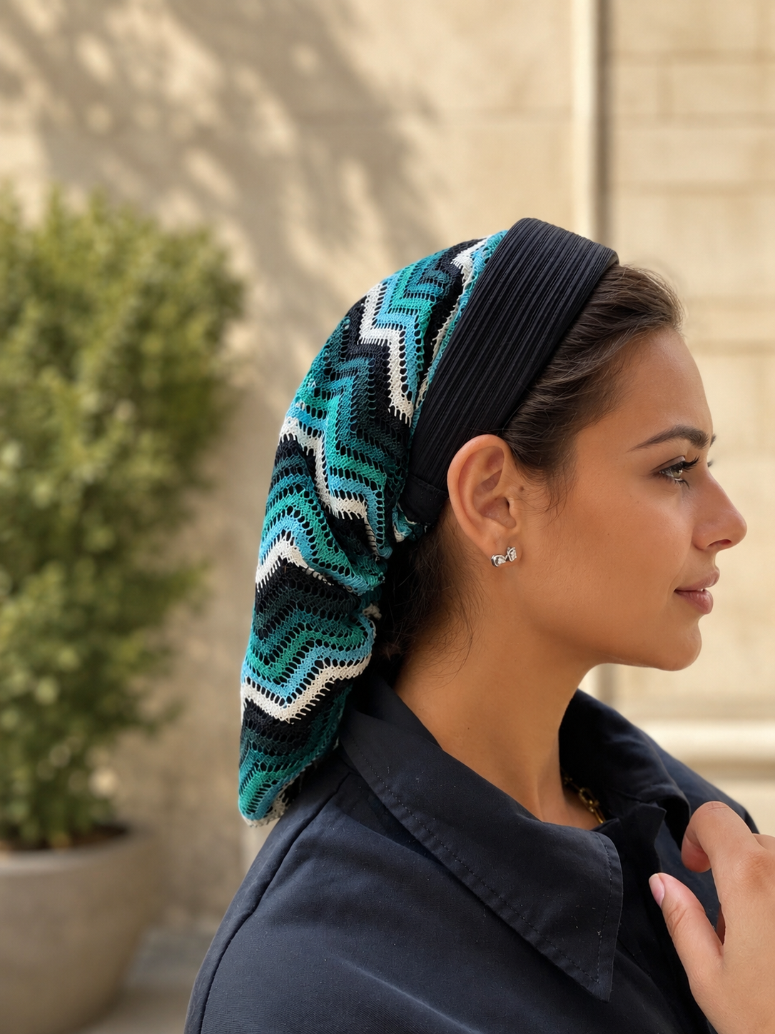 Elya– Serre-tête filet crochet