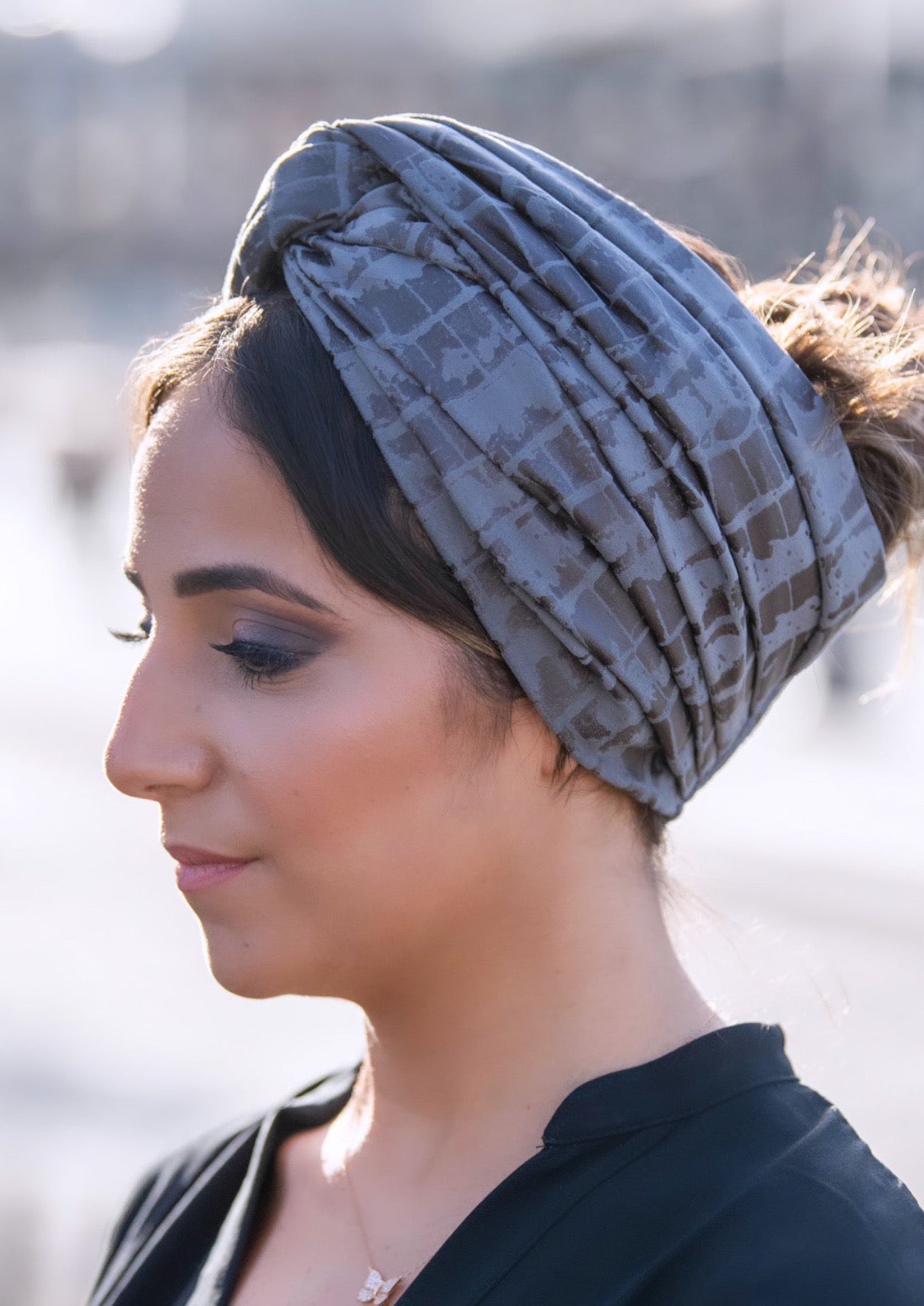 Turban Similicuir Gris Craquelé