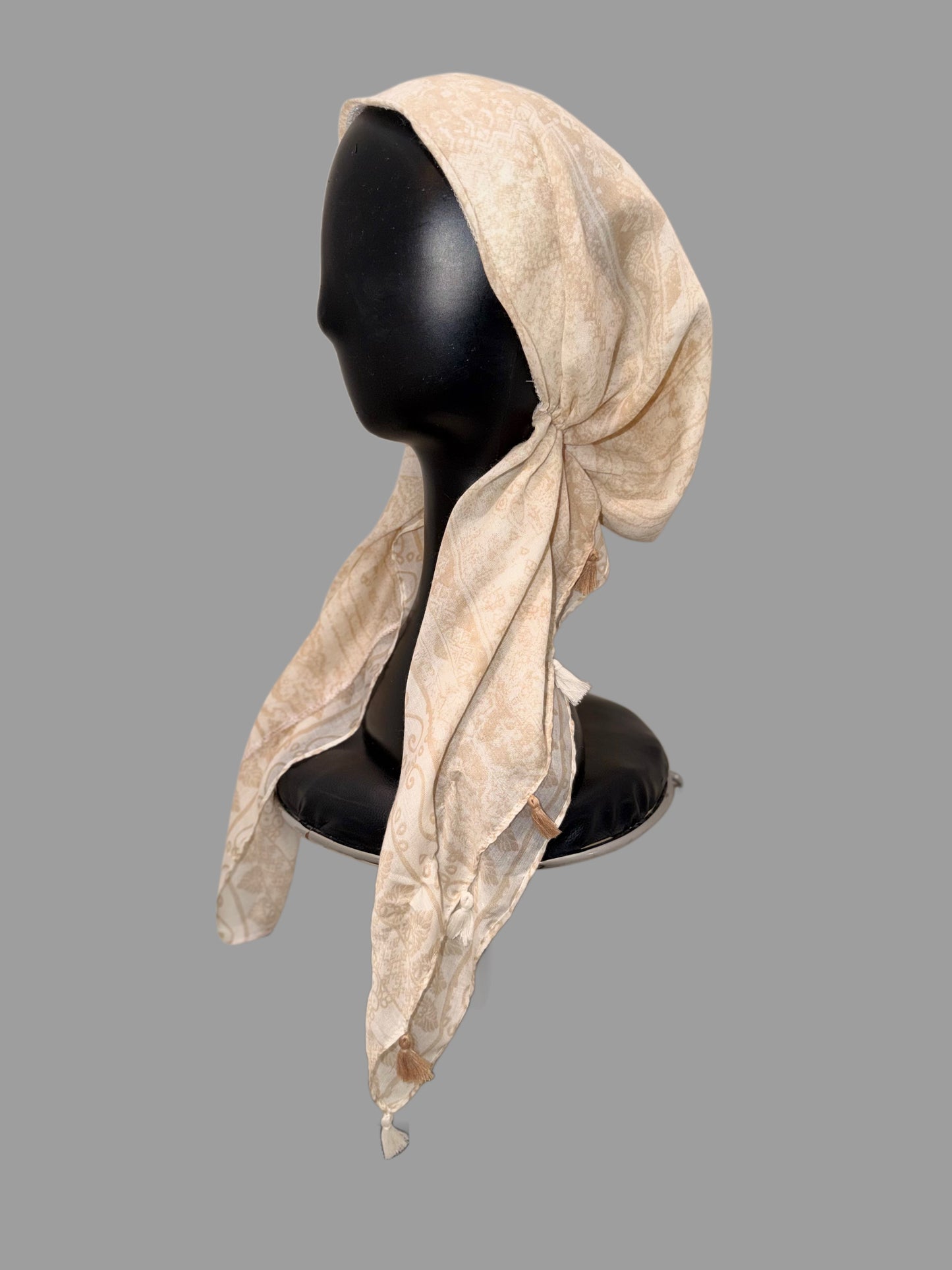Foulard pré-noué beige cachemire