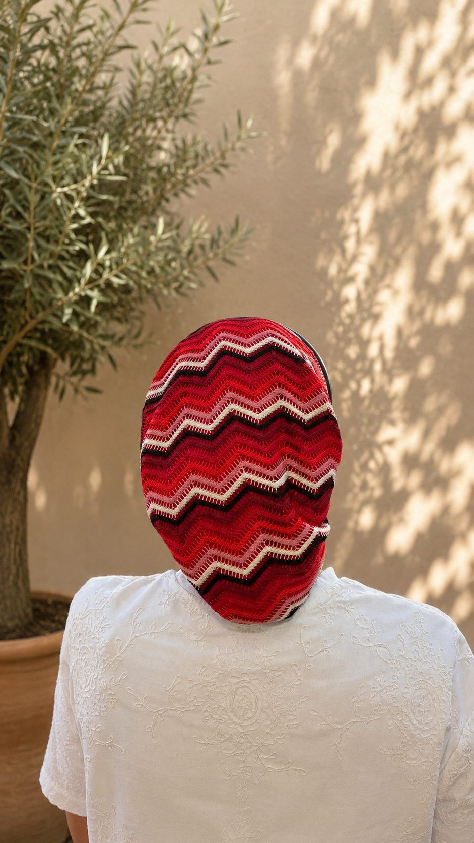 Carmen – Serre-tête filet crochet rouge