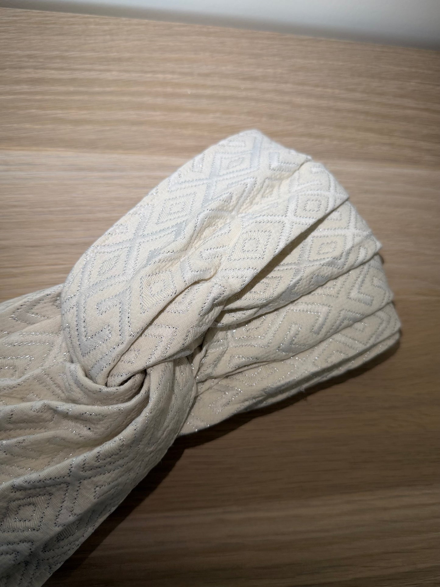 Turban blanc écru