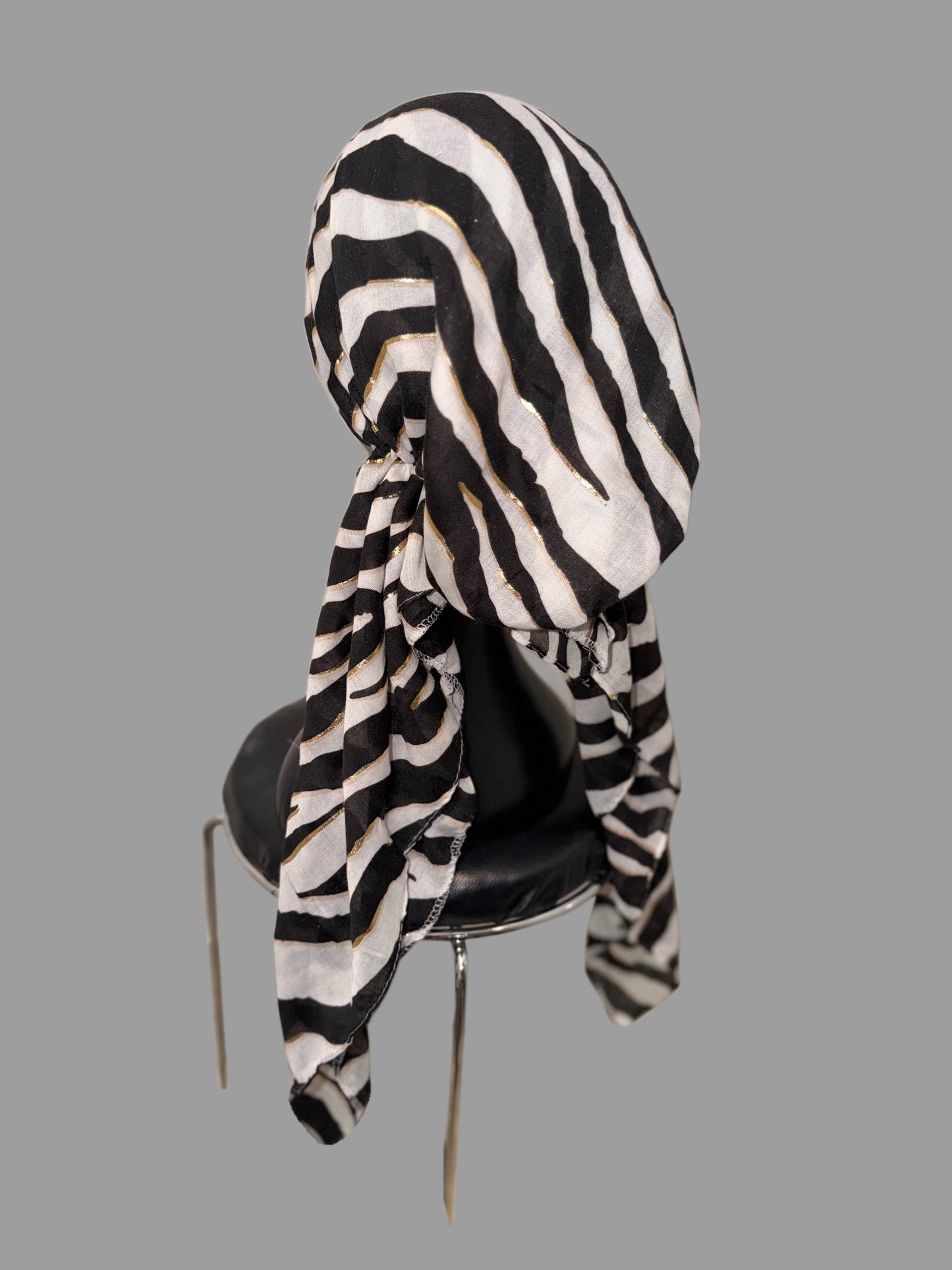 Foulard pré-noué noir zèbre