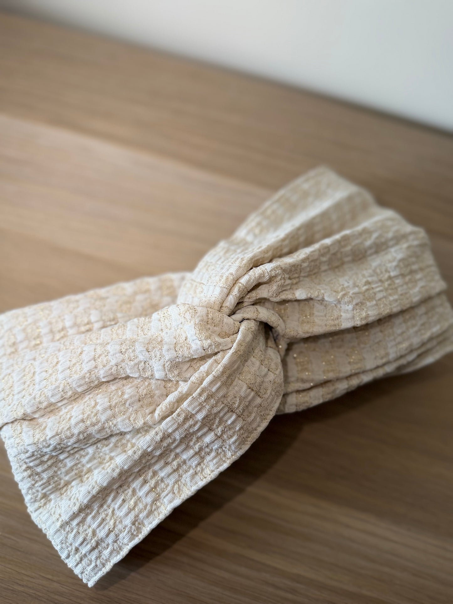 Turban beige et dore